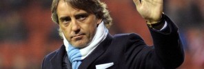 Roberto-Mancini-waves-to-fans-1885886